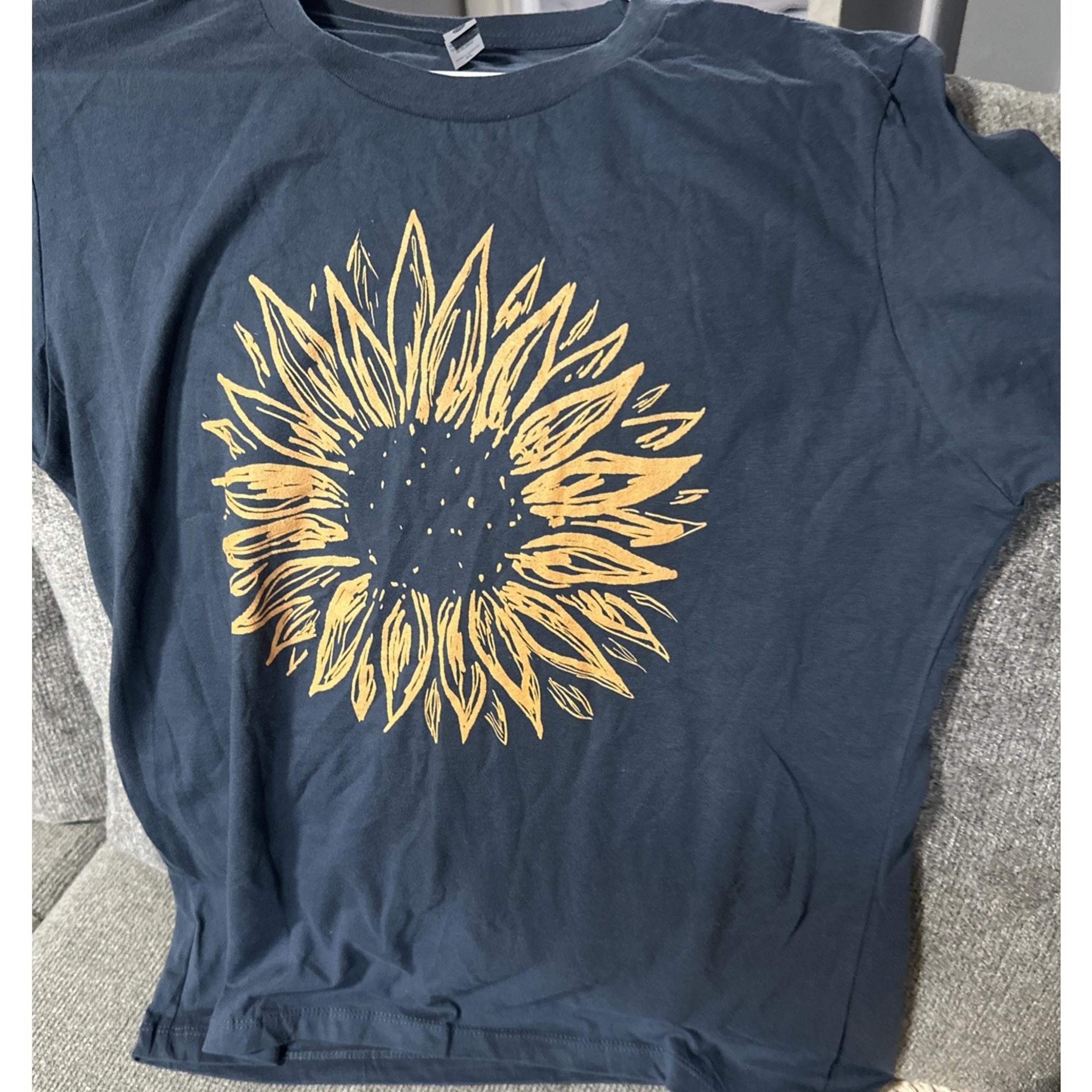 Women’s Size XL Short Sleeve Blue With Sunflower 100% Cotton Next Level Apparel