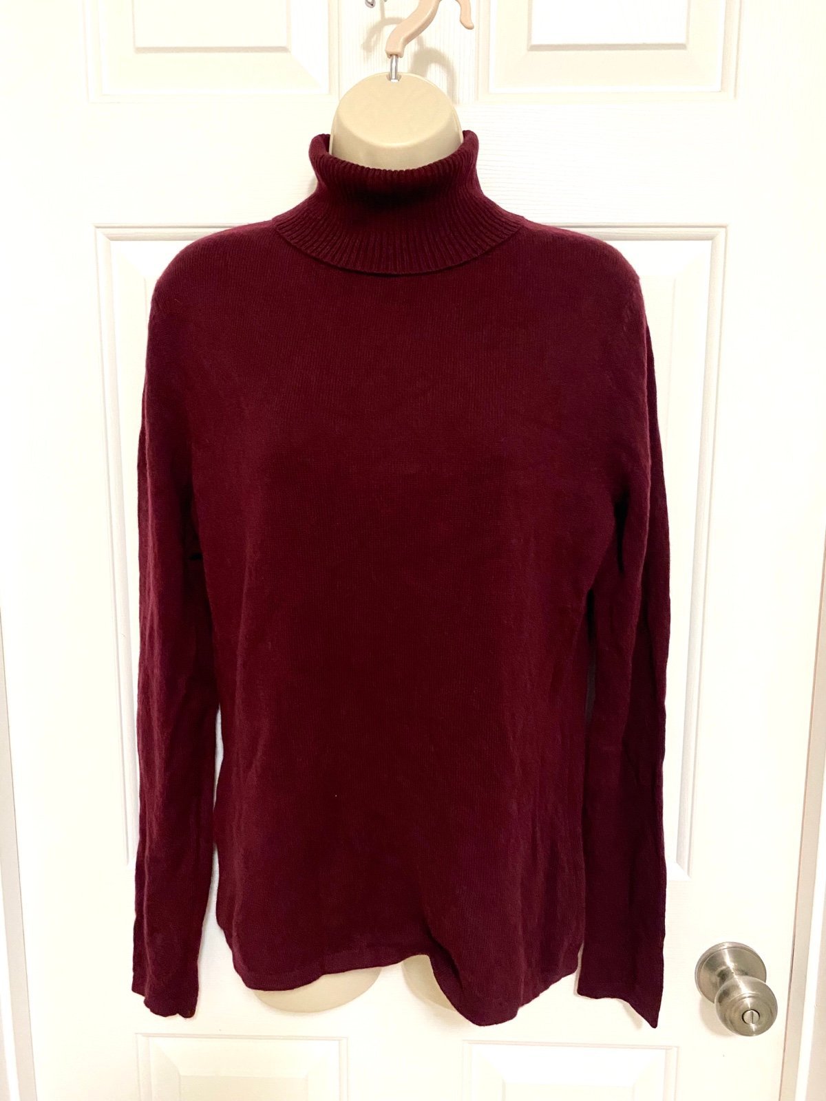 Lord & Taylor Burgundy Cashmere Turtleneck Sweater -orig 160