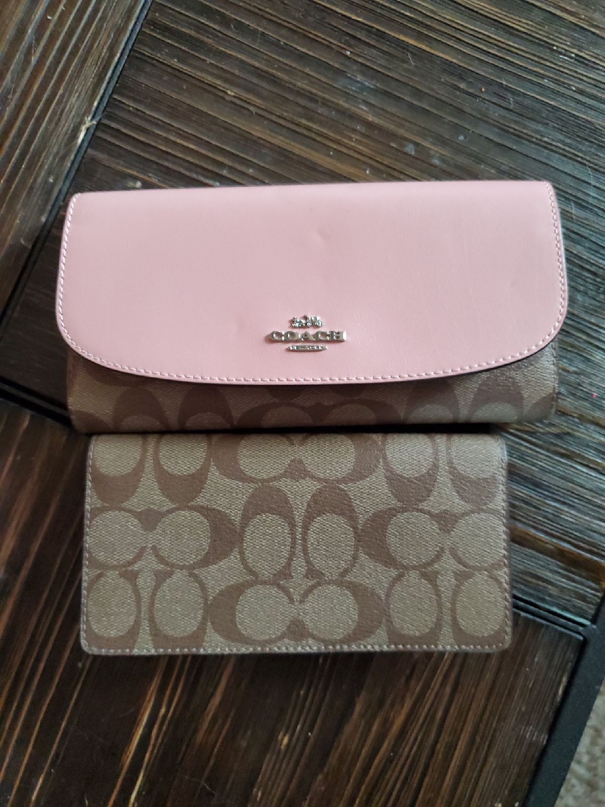 Coach wallet women
