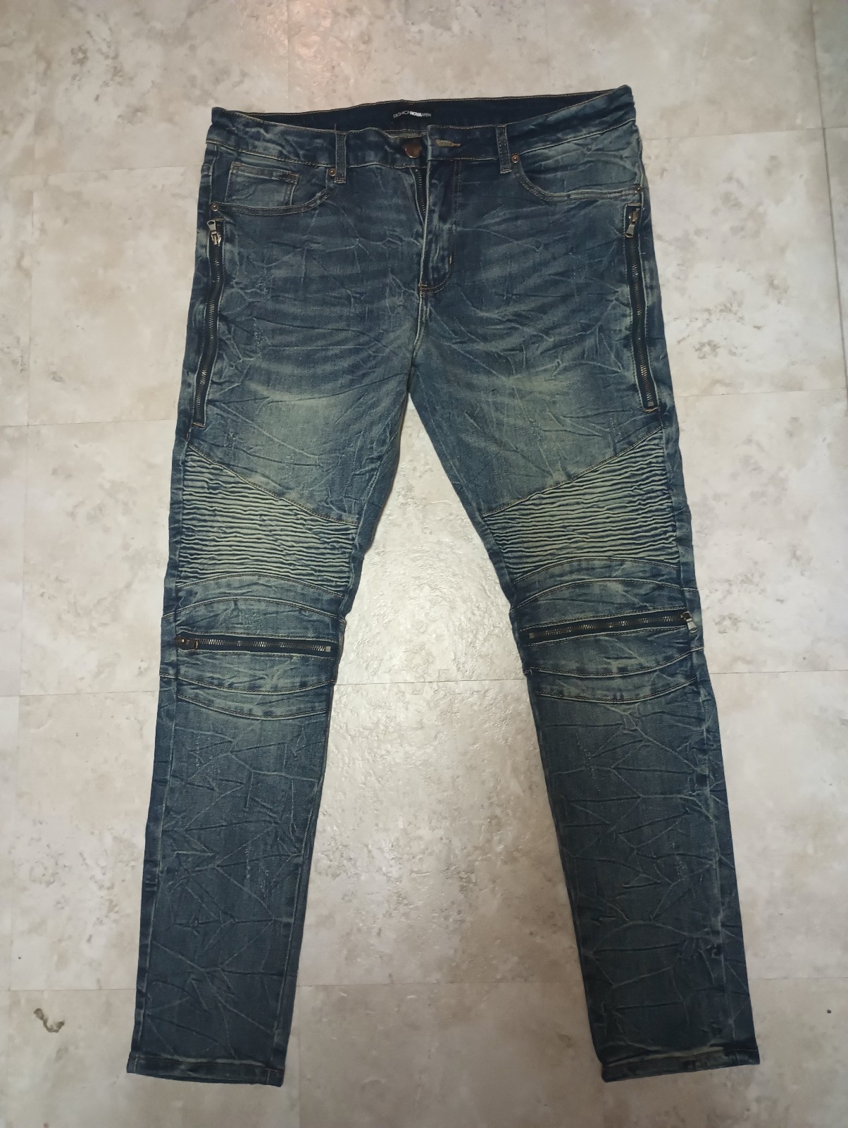 Fashion Nova moto jeans