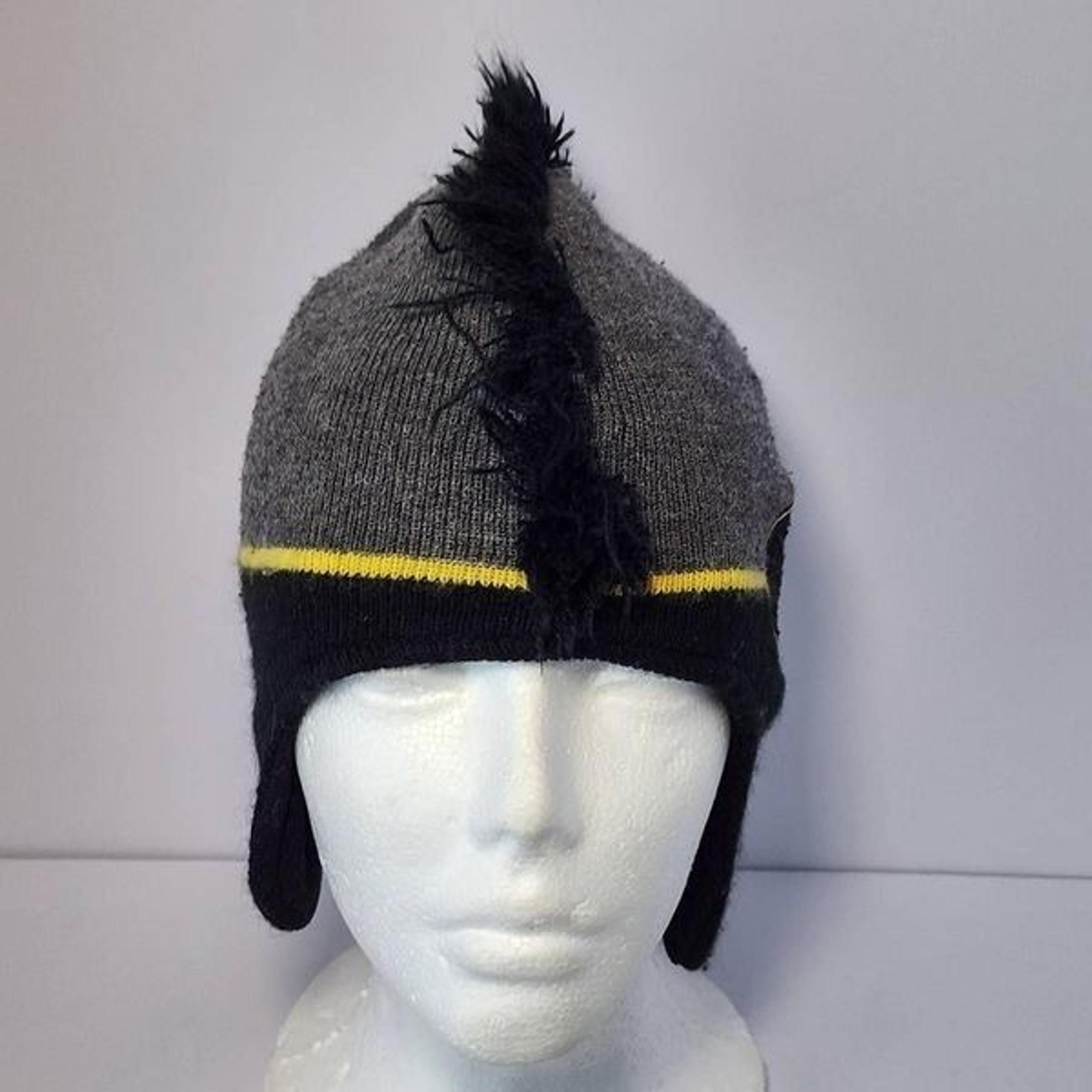 Batman cap hat knit beanie one size youth childs gray black DC Comics