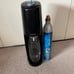 SodaStream Fizzi Sparkling Water Soda Maker / Turns Water Into Sparkling Water
