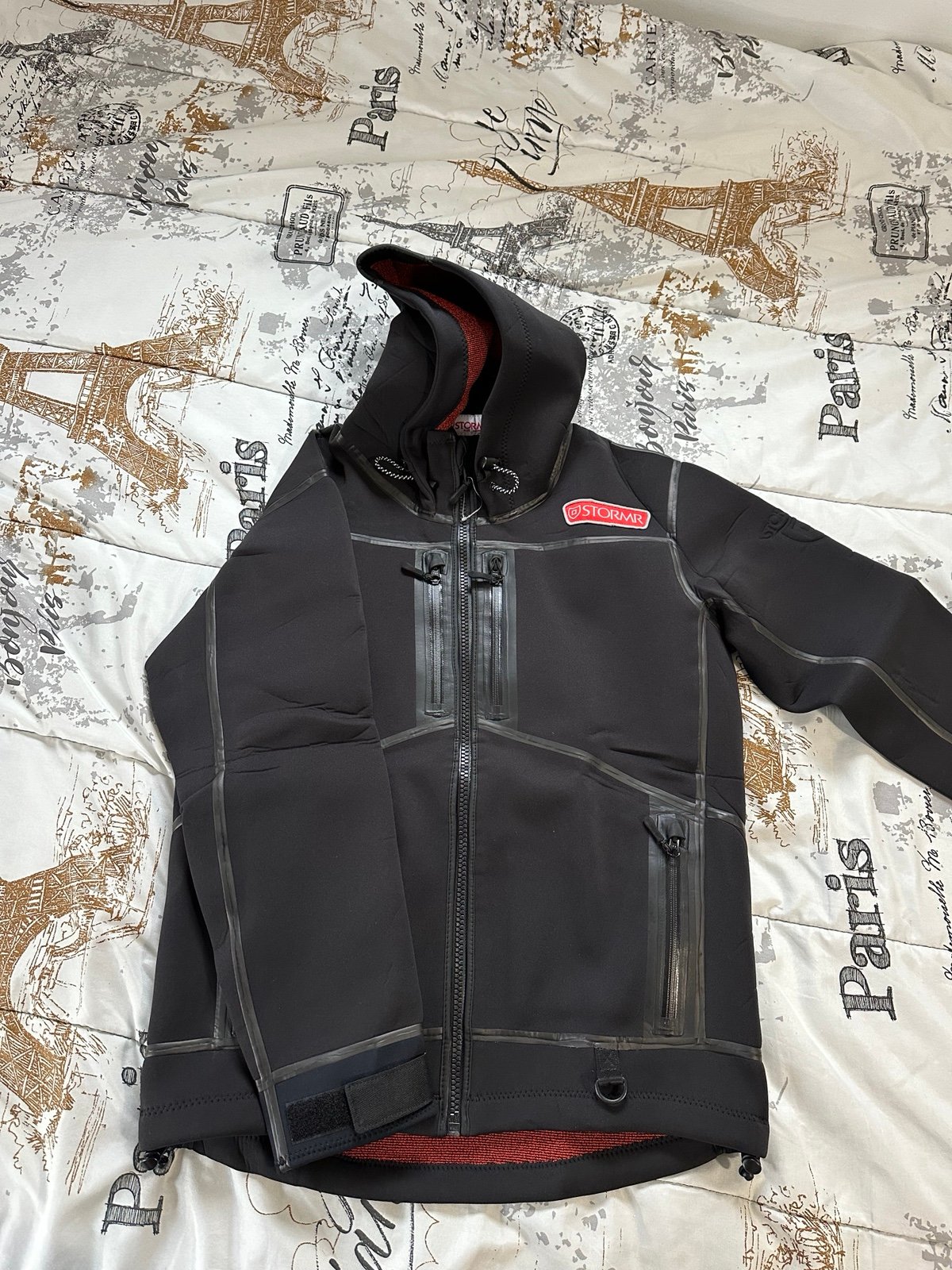STORMR Men’s STRYKR Fishing Jacket size Medium CONDITION IS NEW with no tags