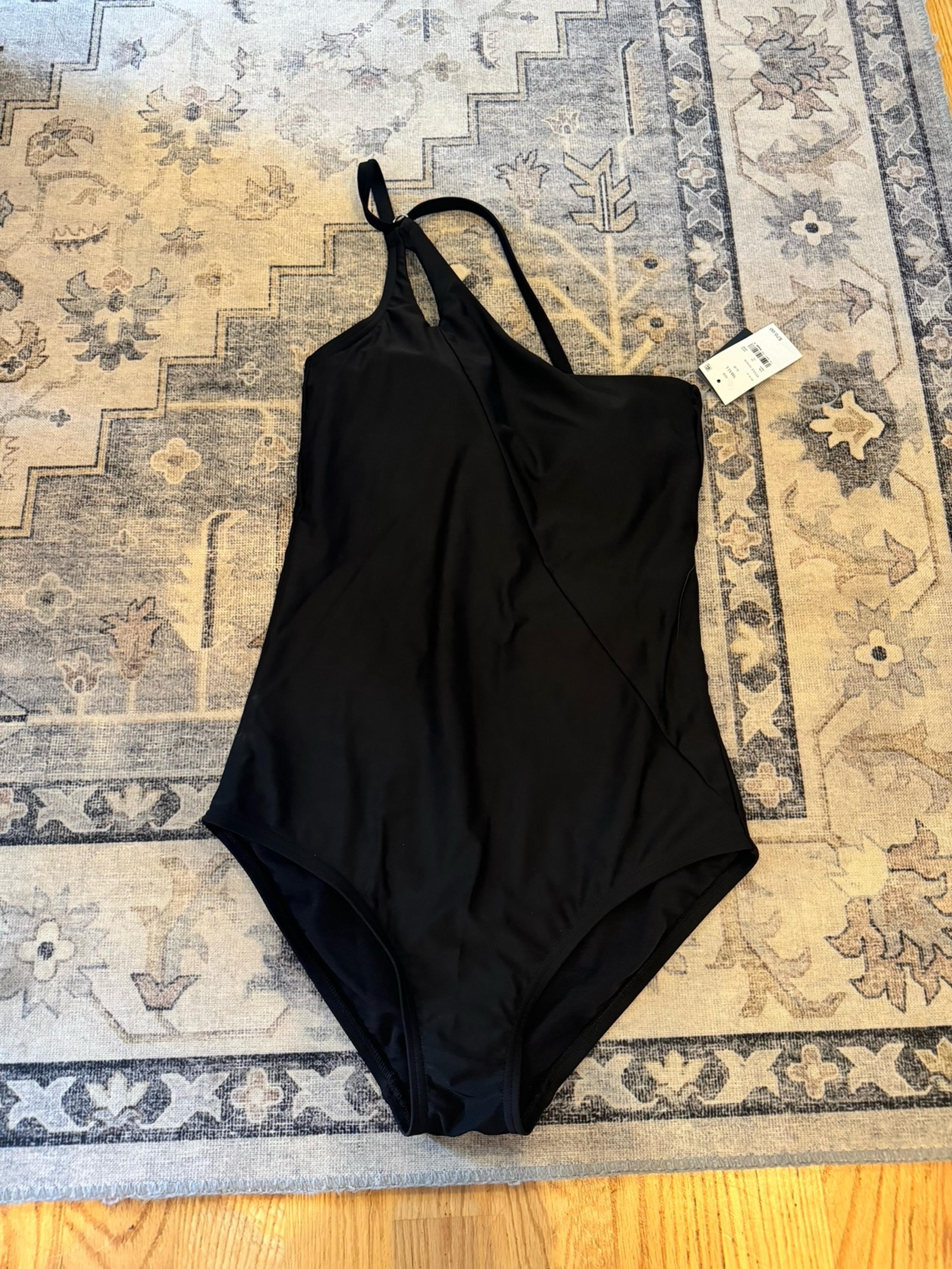 Women’s lands end black one piece one shoulder swimsuit NWT