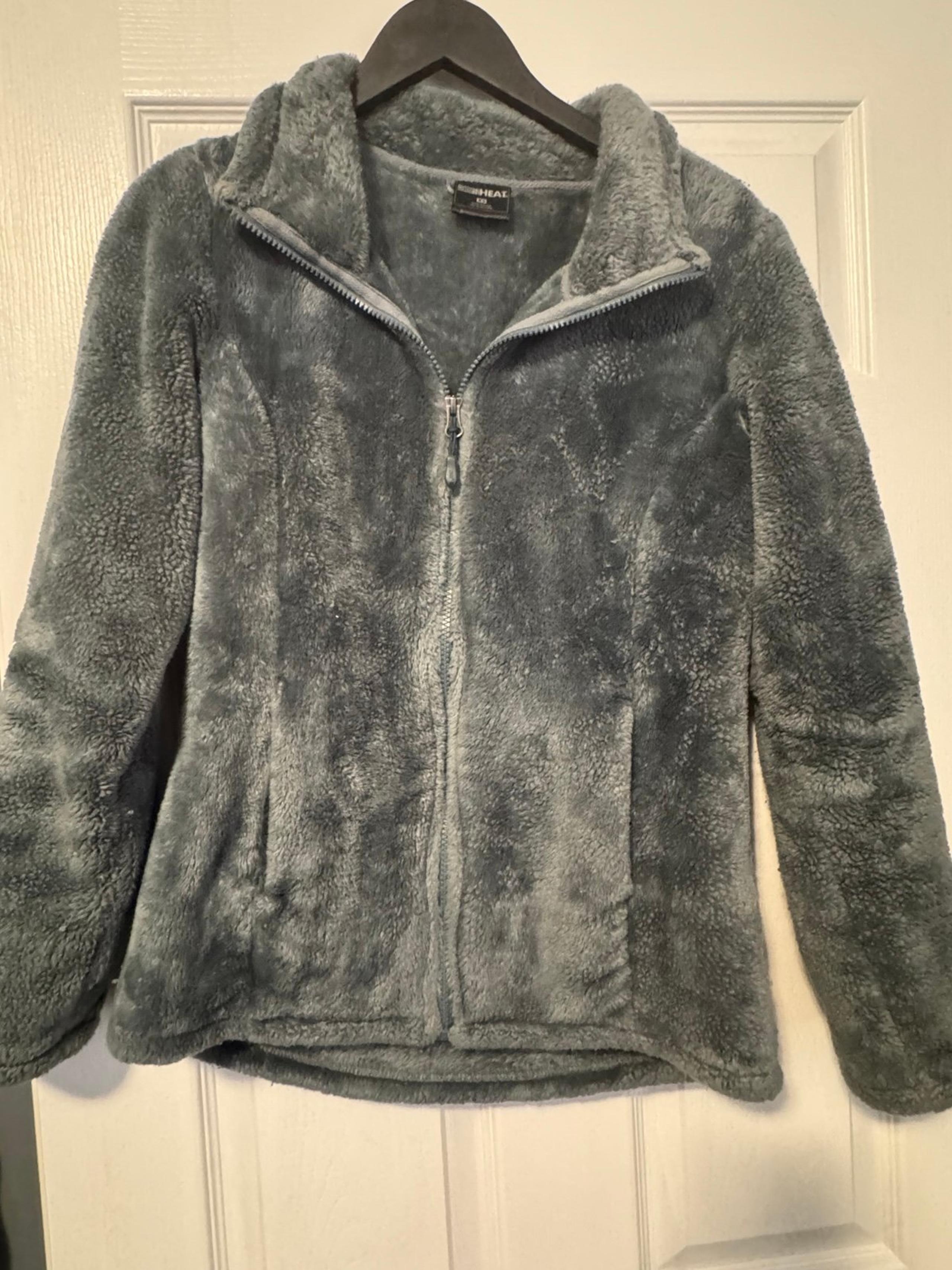 Women’s zip up fleece