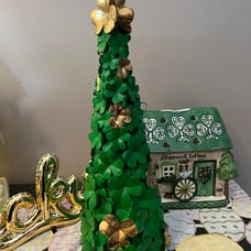 St. Patrick’s Day 3D Shamrock Tree with Gold Shamrocks