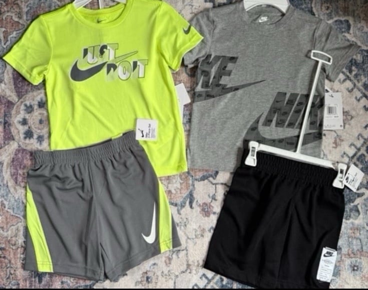 Nike boys size 5 matching sets new