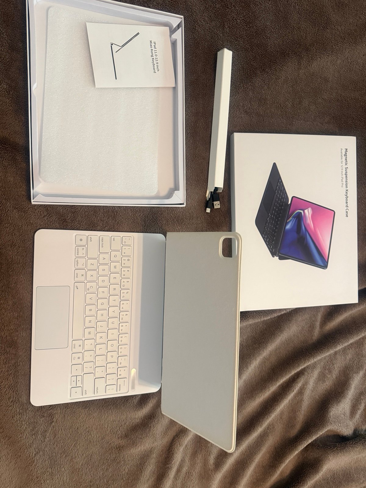 Magnetic Suspension Keyboard Case - for 12.9 inch iPad