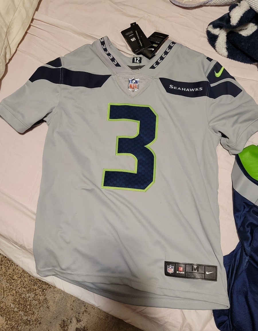 NWT Seahawks Wilson 3 Jersey Shirt Nike M