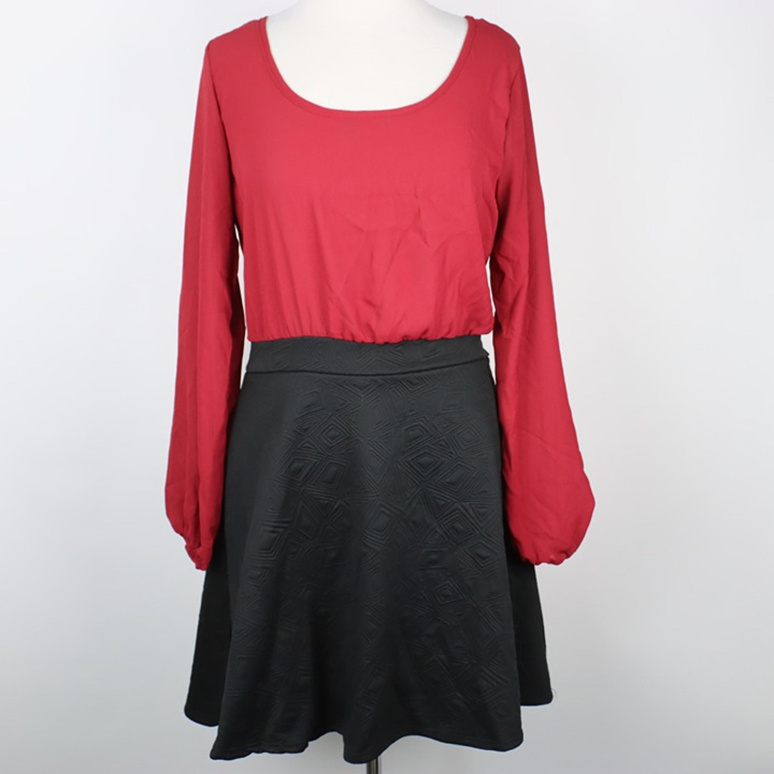 NWT Rue 21 Womens Large Colorblock Skater Dress