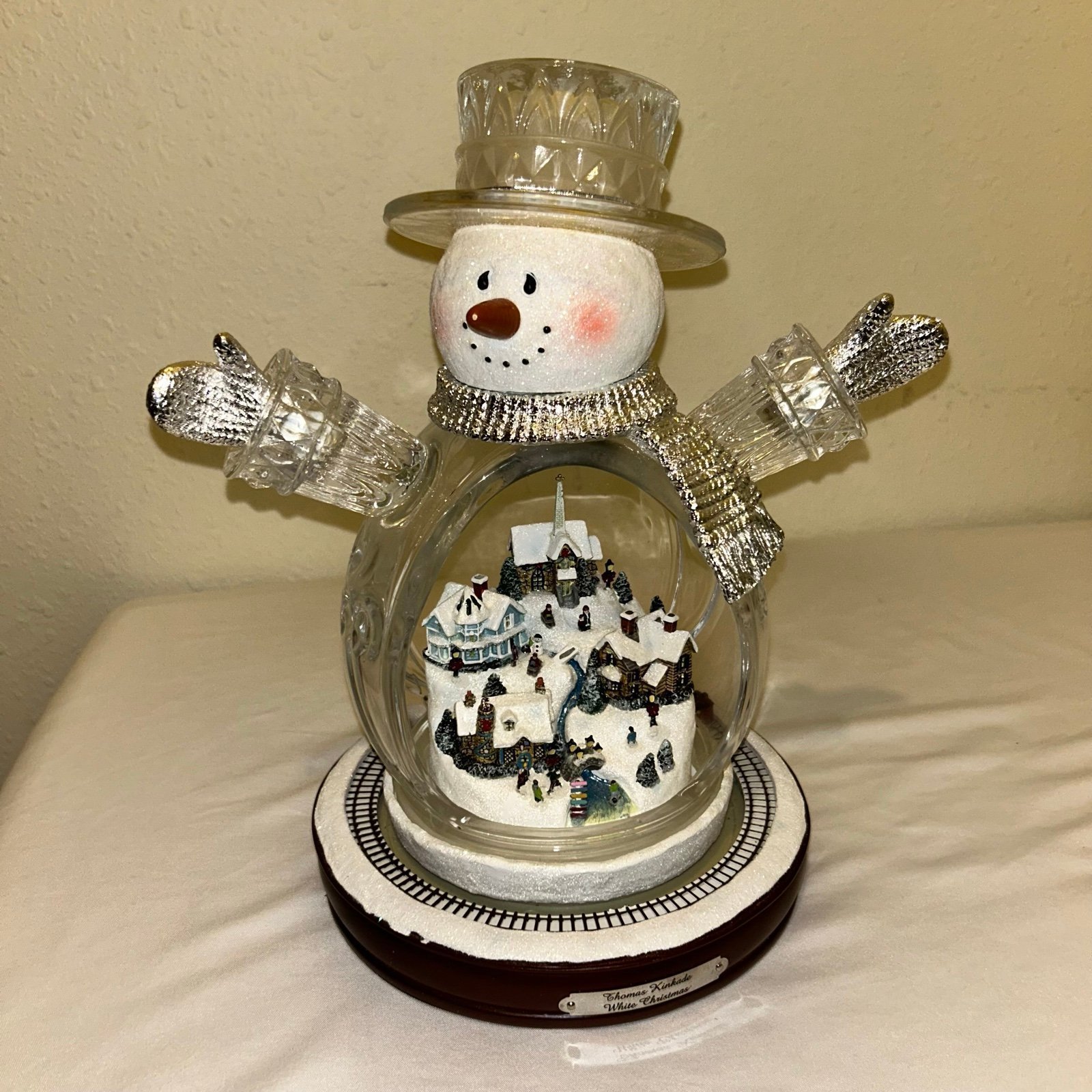 Bradford Thomas Kinkade White Christmas 2007 Glass Snowman Train Village