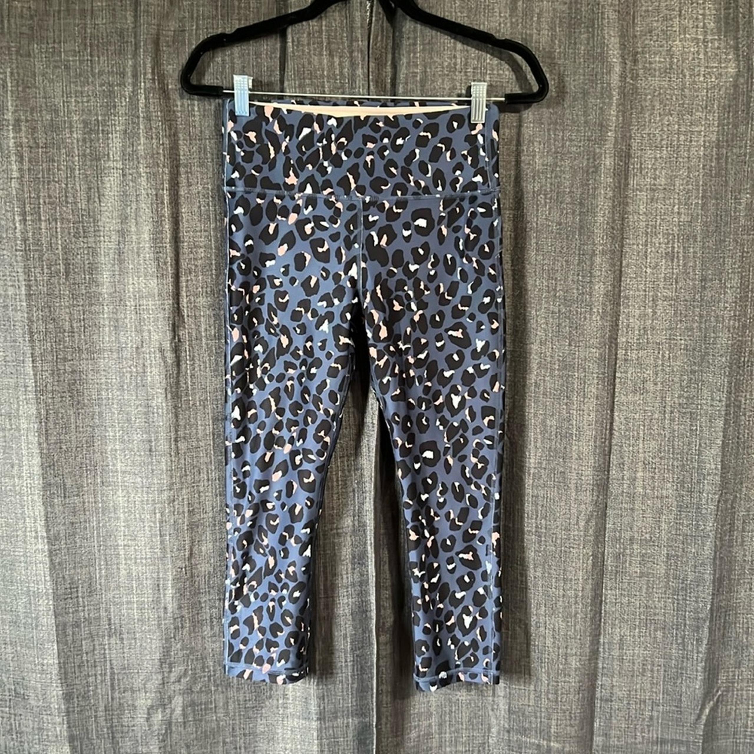 Marika sport leopard spot cropped leggings size medium