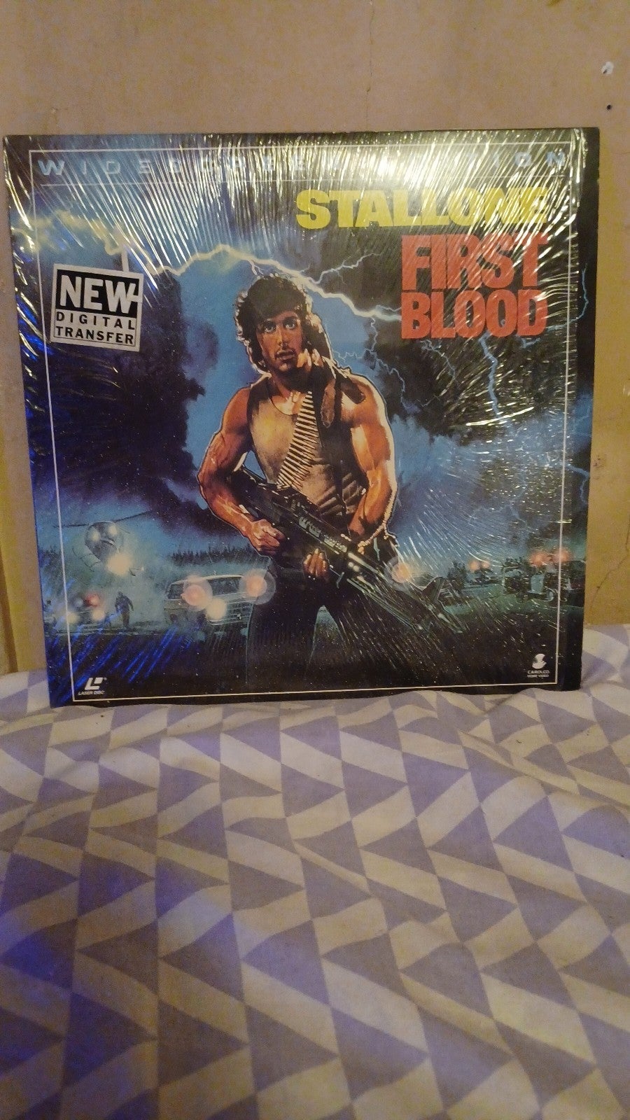 STALLONE: FIRST BLOOD.RARE,OUT OF PRINT LASERDISC(WIDESCREEN EDITION)