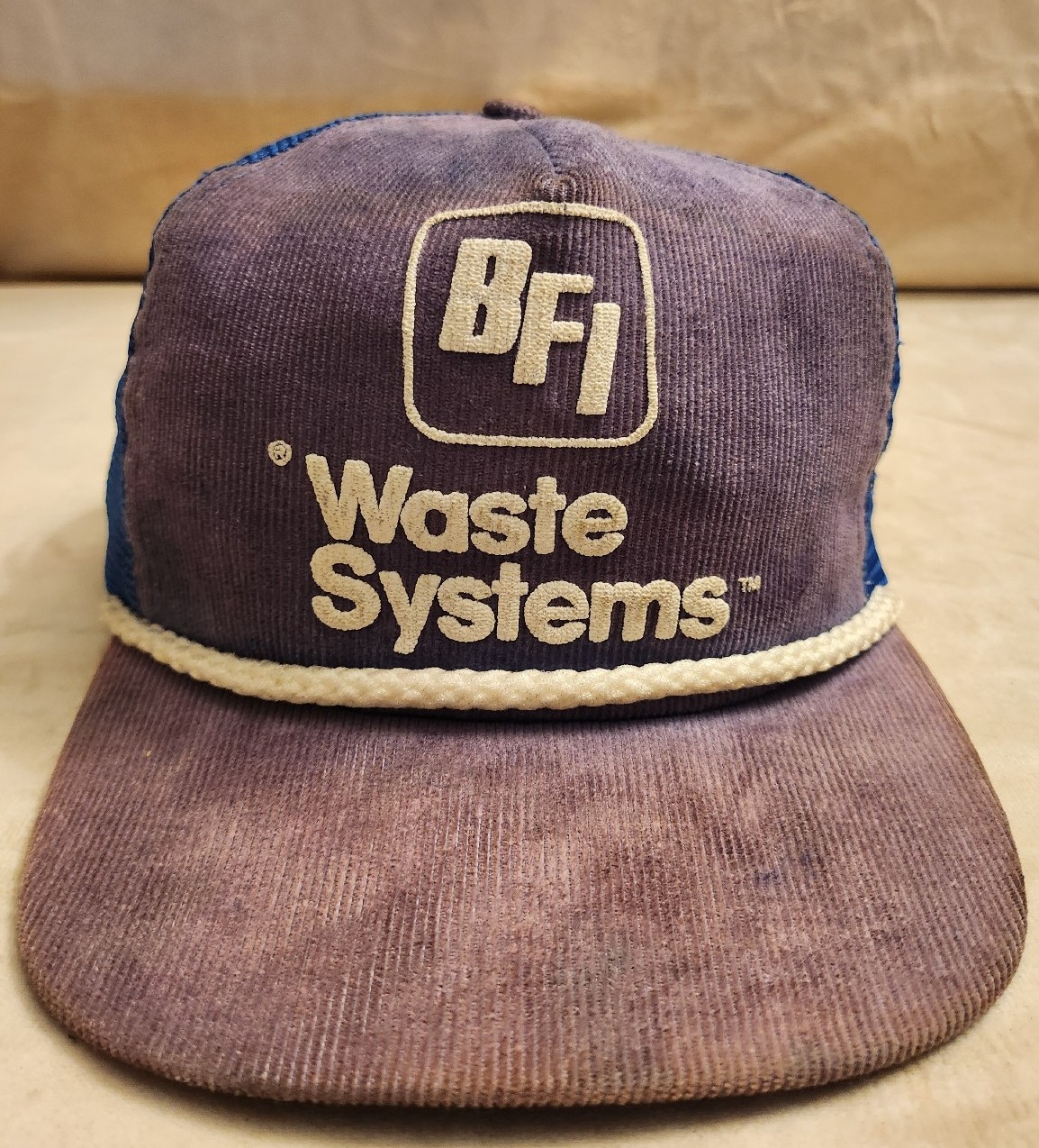 Vintage Snapback Trucker Hat
