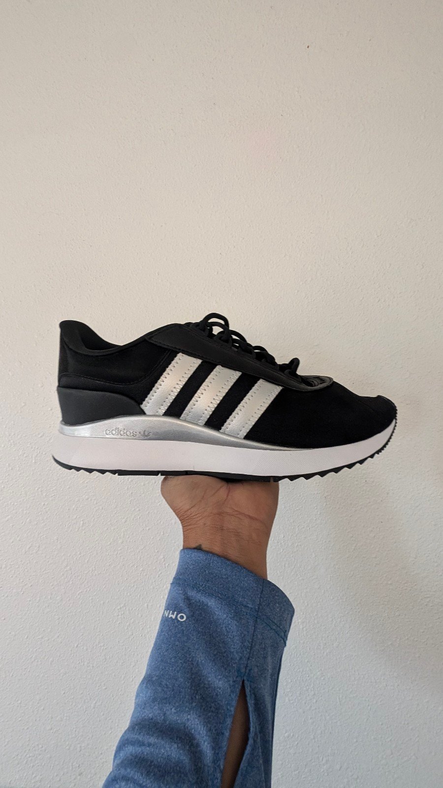 Adidas originals women's Women's SL Andridge Shoes Size 10