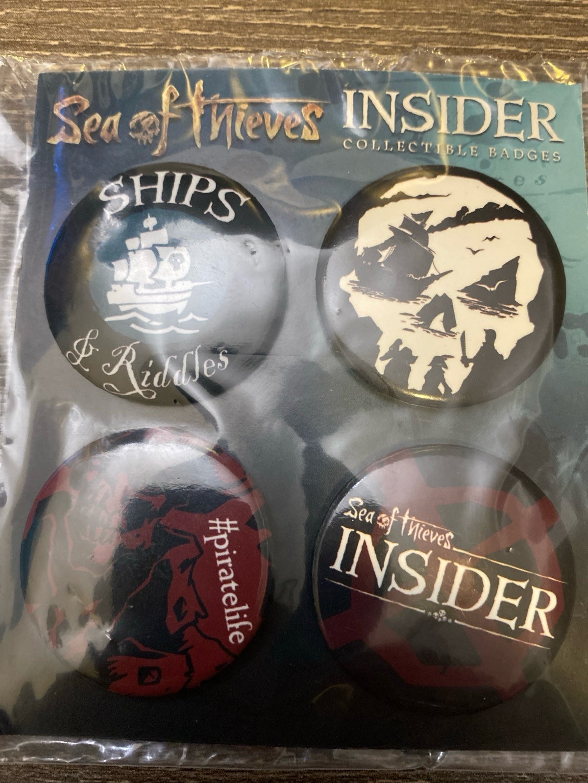 Sea of Thieves Insider Launch Event Button Set