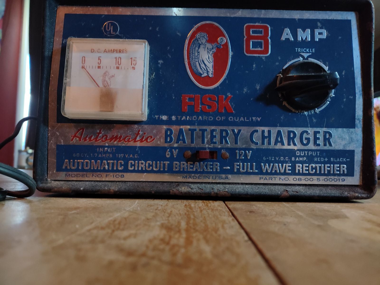 Fisk charger