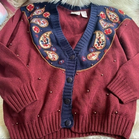 VINTAGE HUNTINGTON RIDGE Grandma fisherman Cardigan Sweater Paisley Pearls