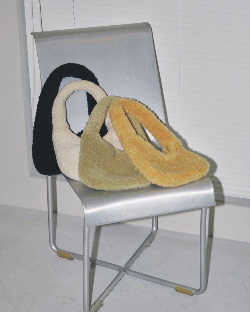 Todayful Oval Boa Bag