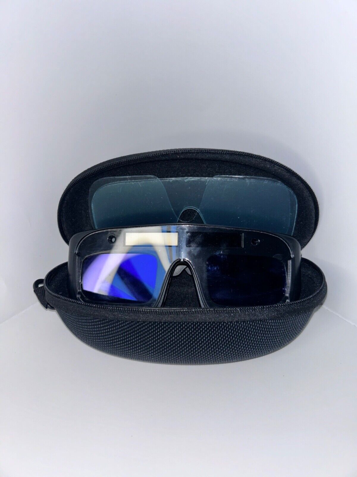 Auto Darkening Welding Glasses,Solar Welding Goggles Mask Helmet,Welder Goggle