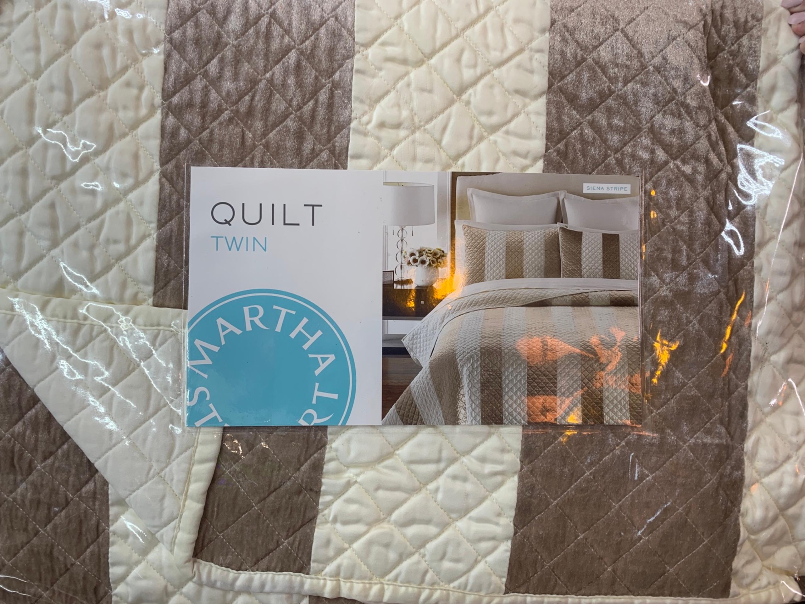 Martha Stewart Siena Stripe Twin Quilt