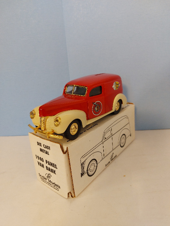Indian Motorcycle Panel Delivery Truck Gold Trim Bank