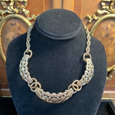vintage rare find Boucher signed mesh goldtone necklace