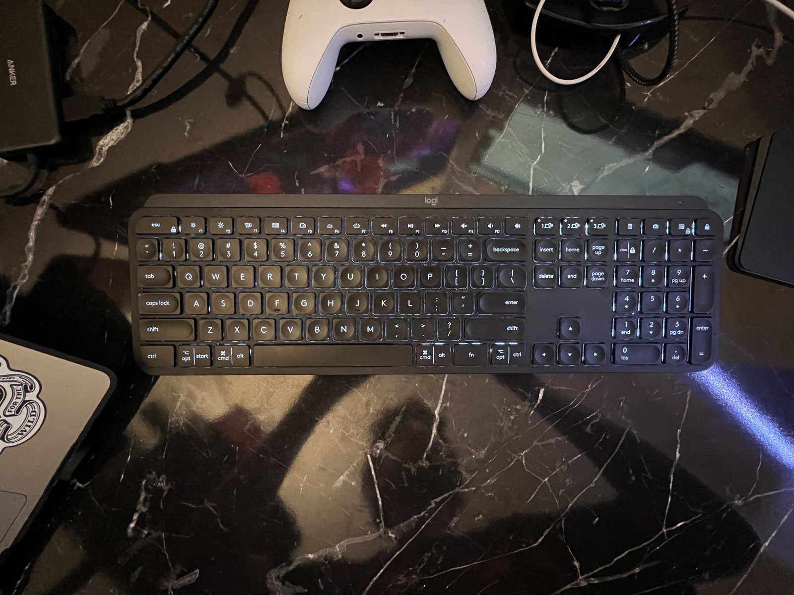Logitech mx keys