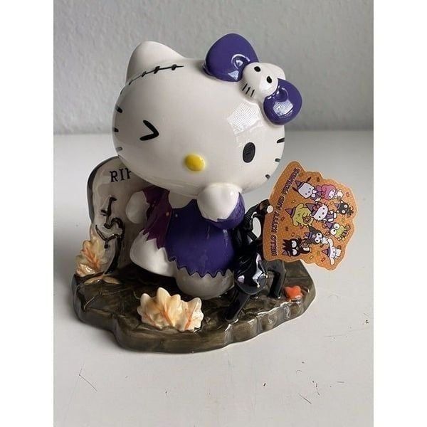 Blue Sky Clayworks Graveyard Hello Kitty Halloween Zombie Ceramic Figurine NEW