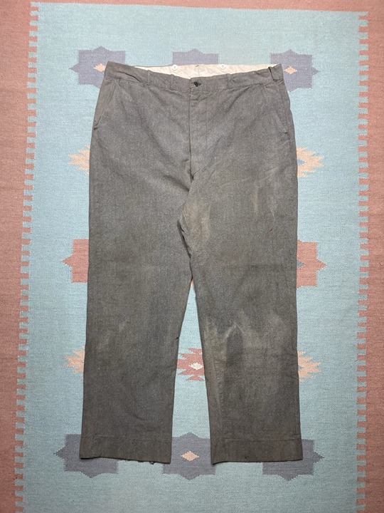 Vintage 1940s salt and pepper work pants covert cloth heavy thick whipcord 40x31