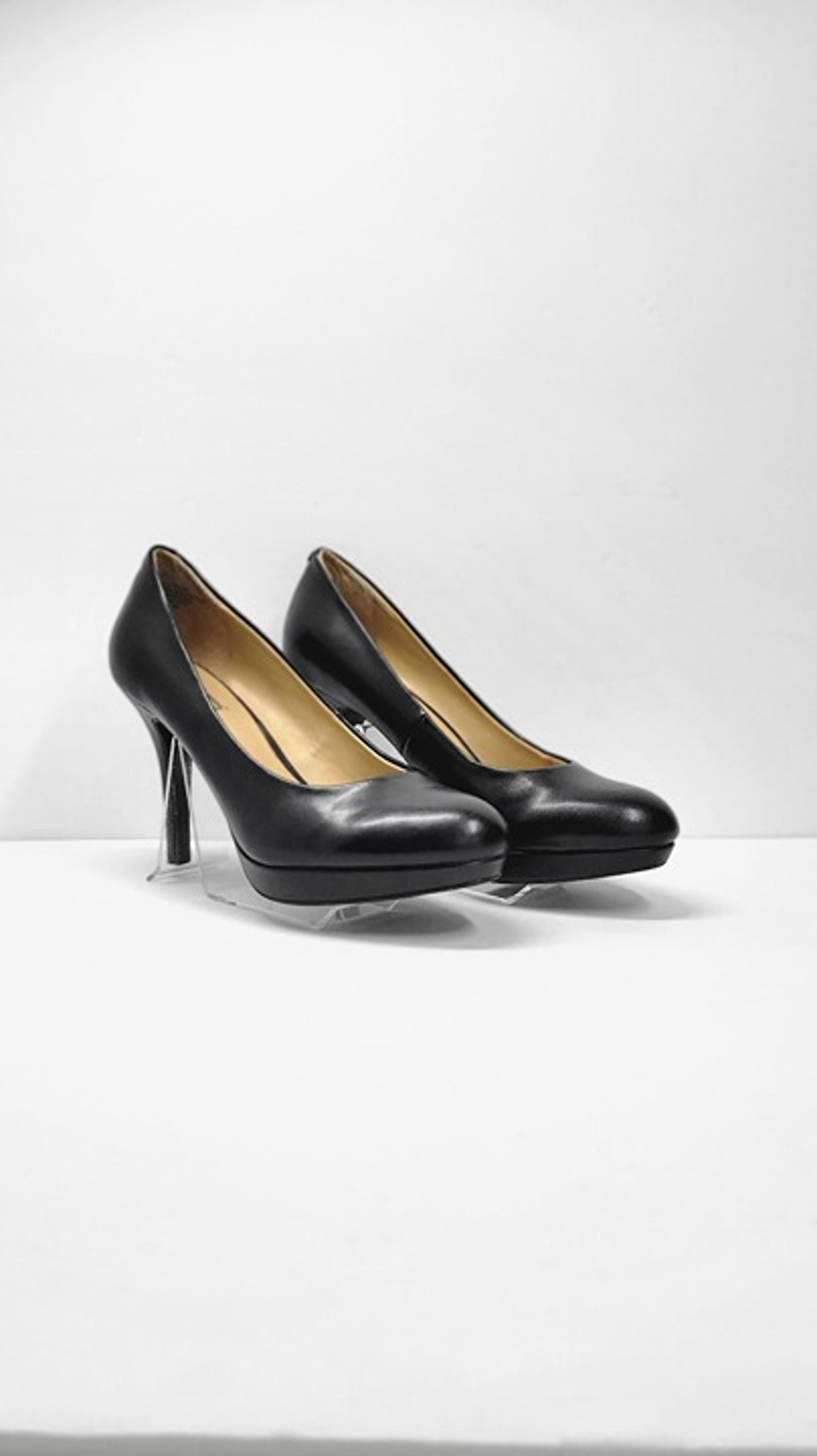 NINE & CO. ivyrose platform pump heel shoes Sz 8