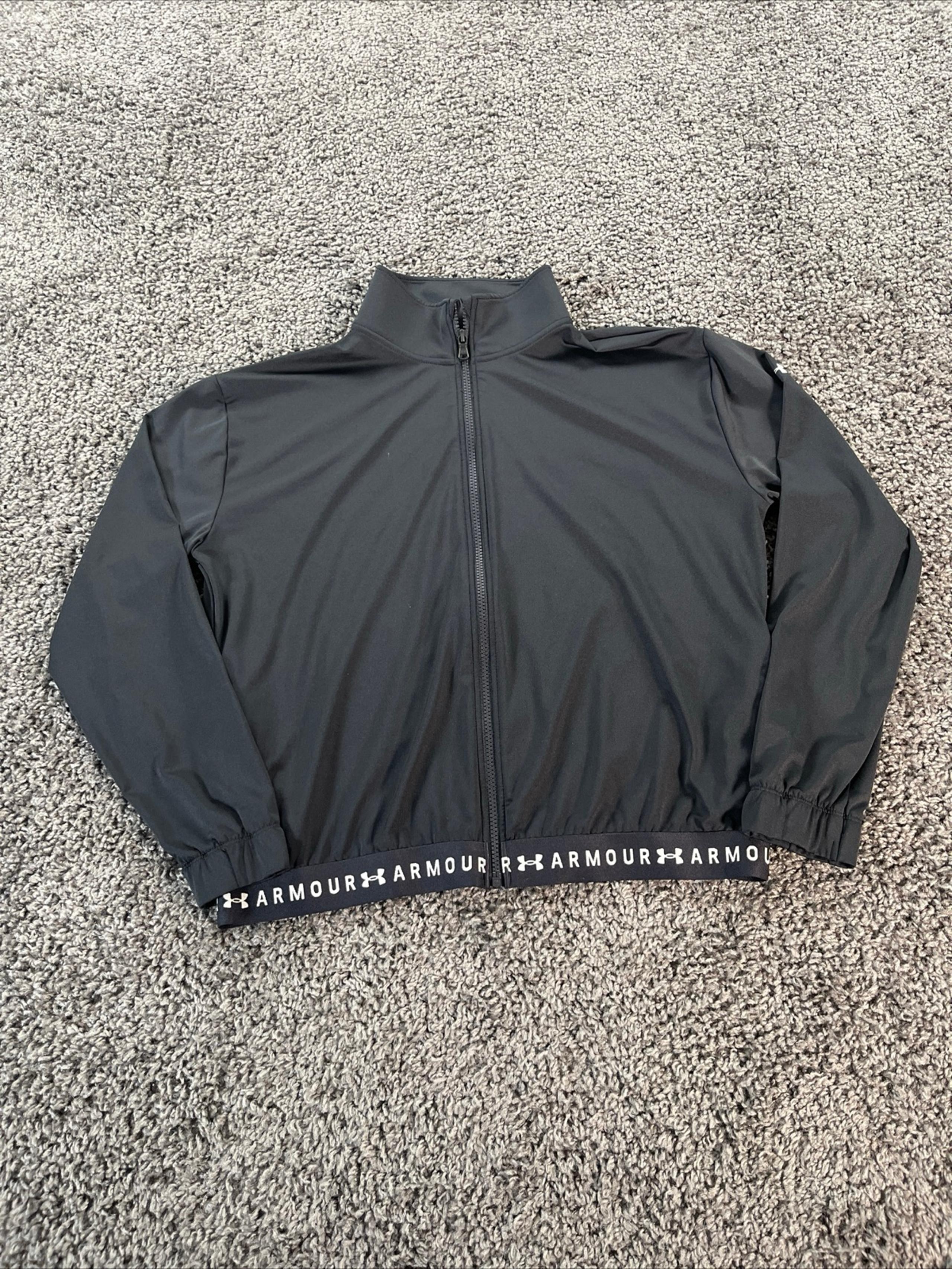 Under Armour Jacket Womens M Black Heatgear Loose Vented Running Lightweight