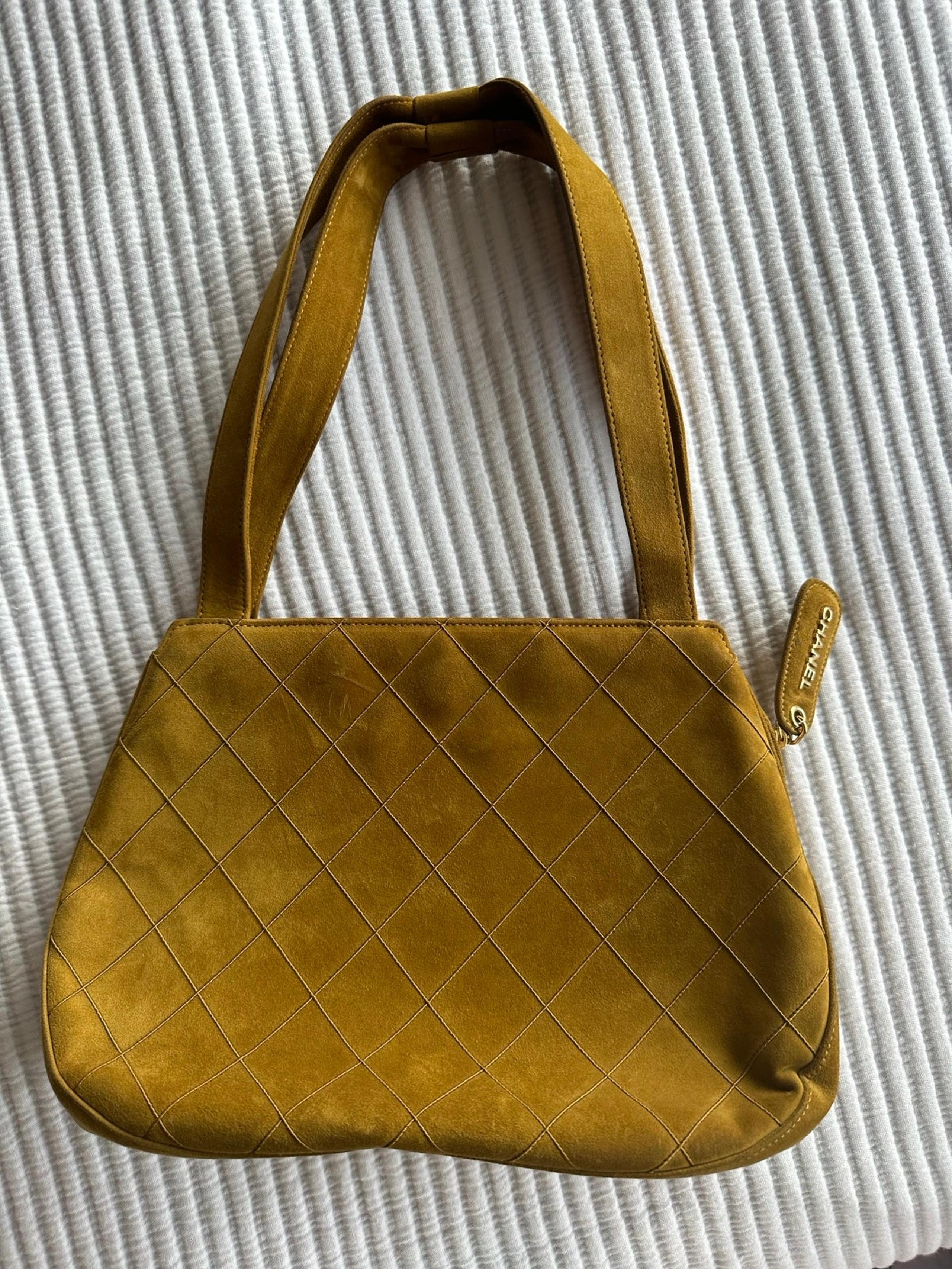 Vintage Chanel Shoulder Bag