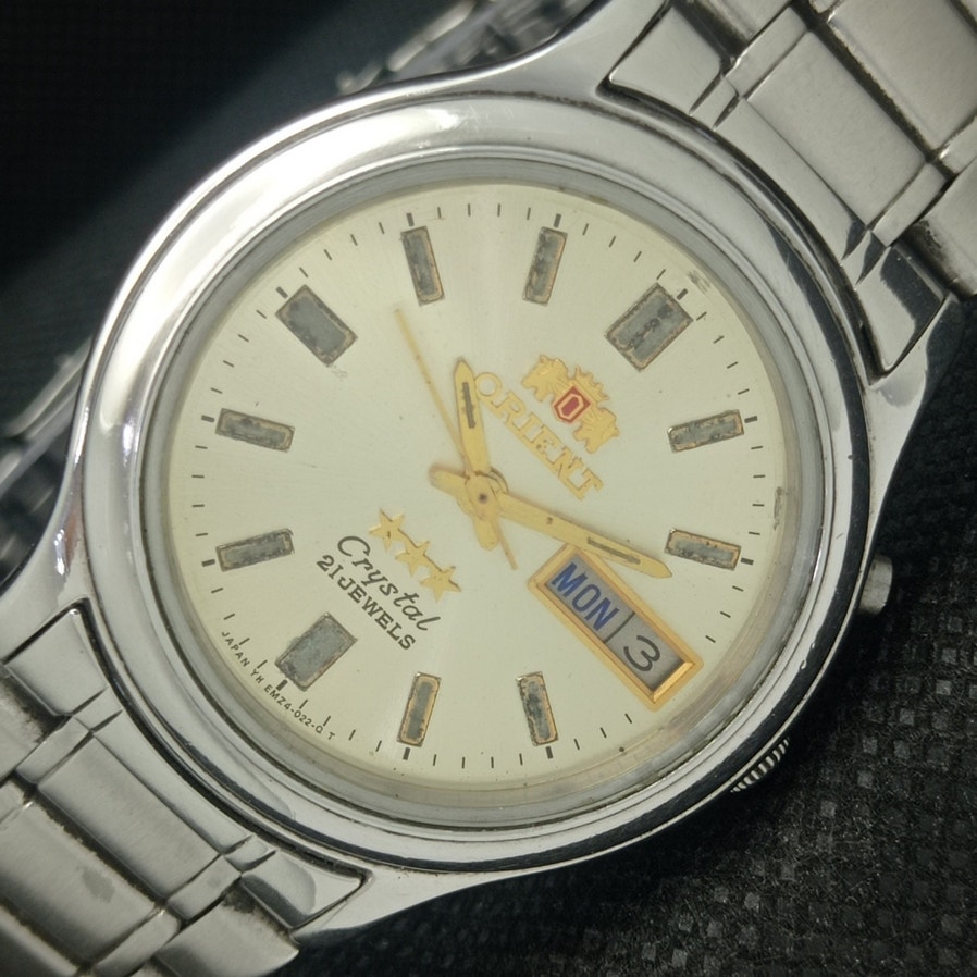 Vintage 1982 Orient Automatic Mens Silver Watch W/daydate & Gold accents
