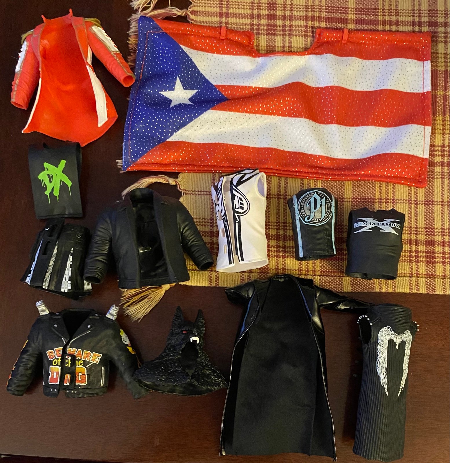 WWE Mattel action figures accessories lot