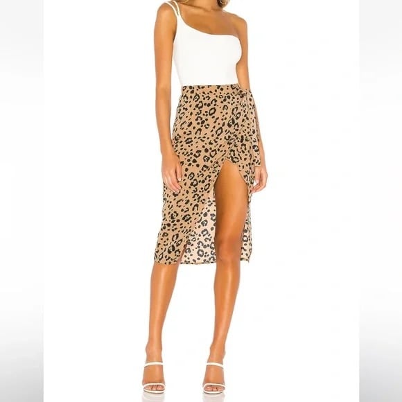 Small Lovers & Friends Marla Skirt in Tan Leopard animal print midi Wrap style
