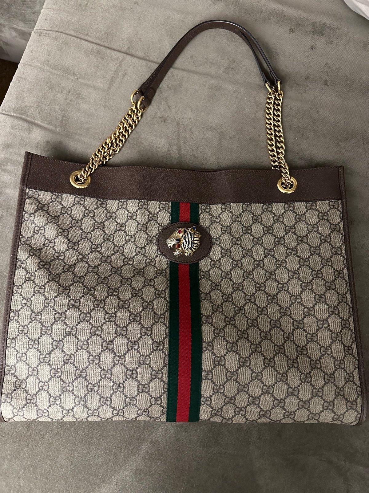 Gucci Rajah Chain tote