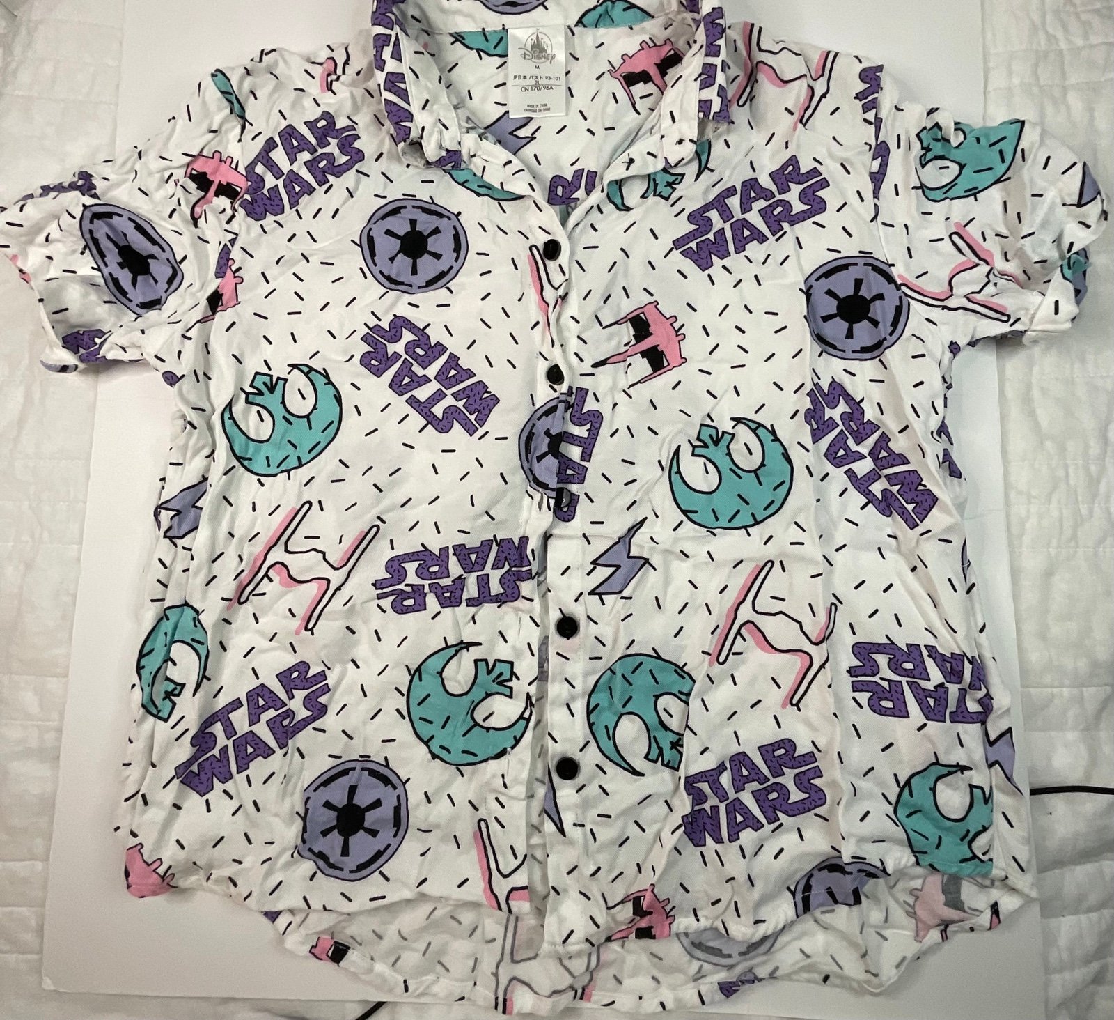 Disney Women’s Star Wars logo Button-Up Shirt Medium