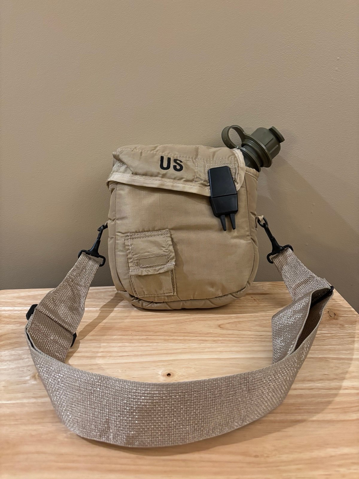 military canteen pouch