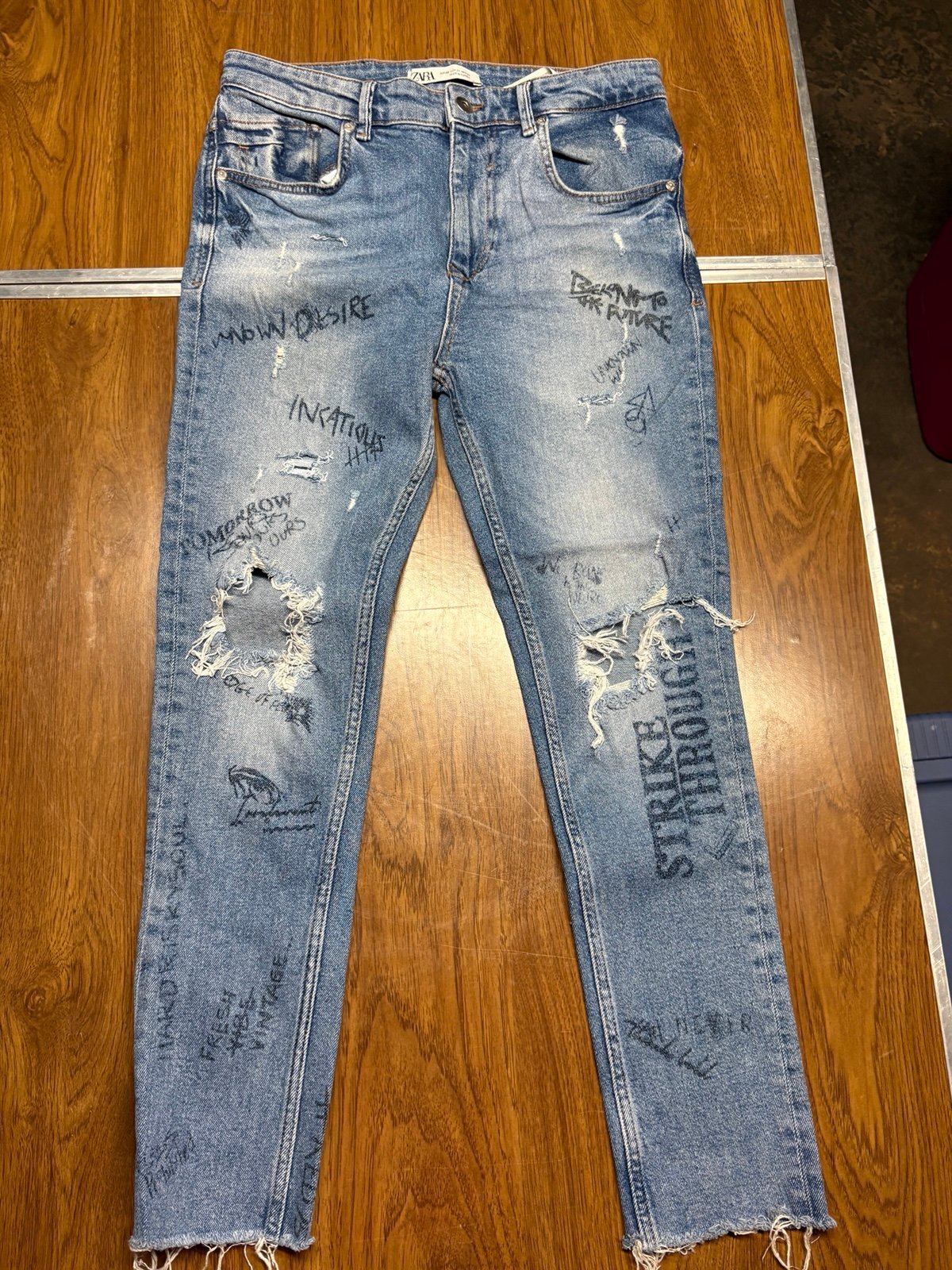 Ripped Jeans From Zara