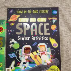 Know and glow sticker books set