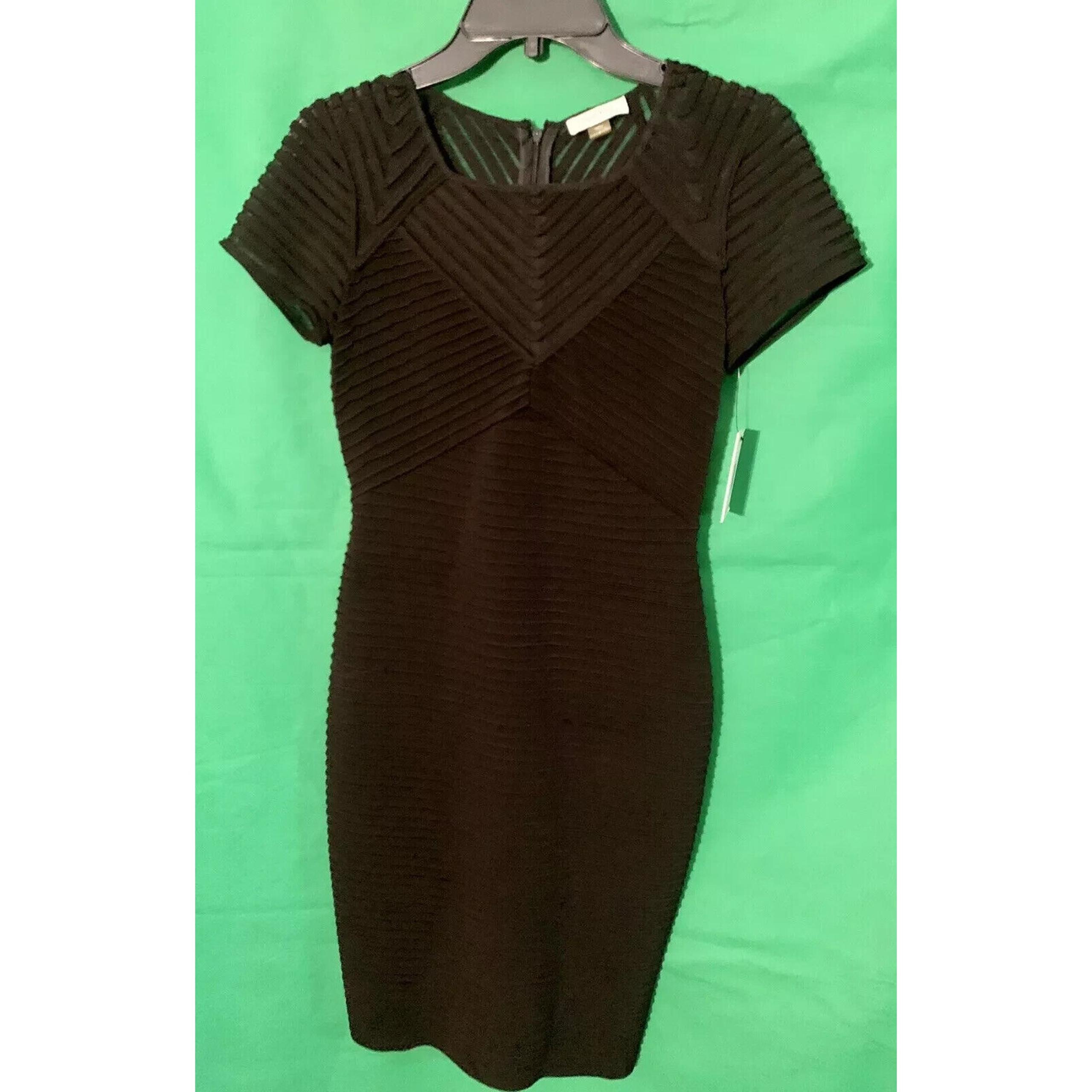 Calvin Klein Women's Petite Cap-Sleeve Sheath Dress (size 4 Black)