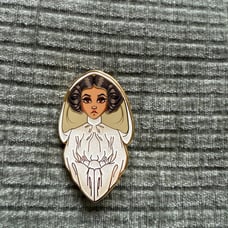 Leia pin