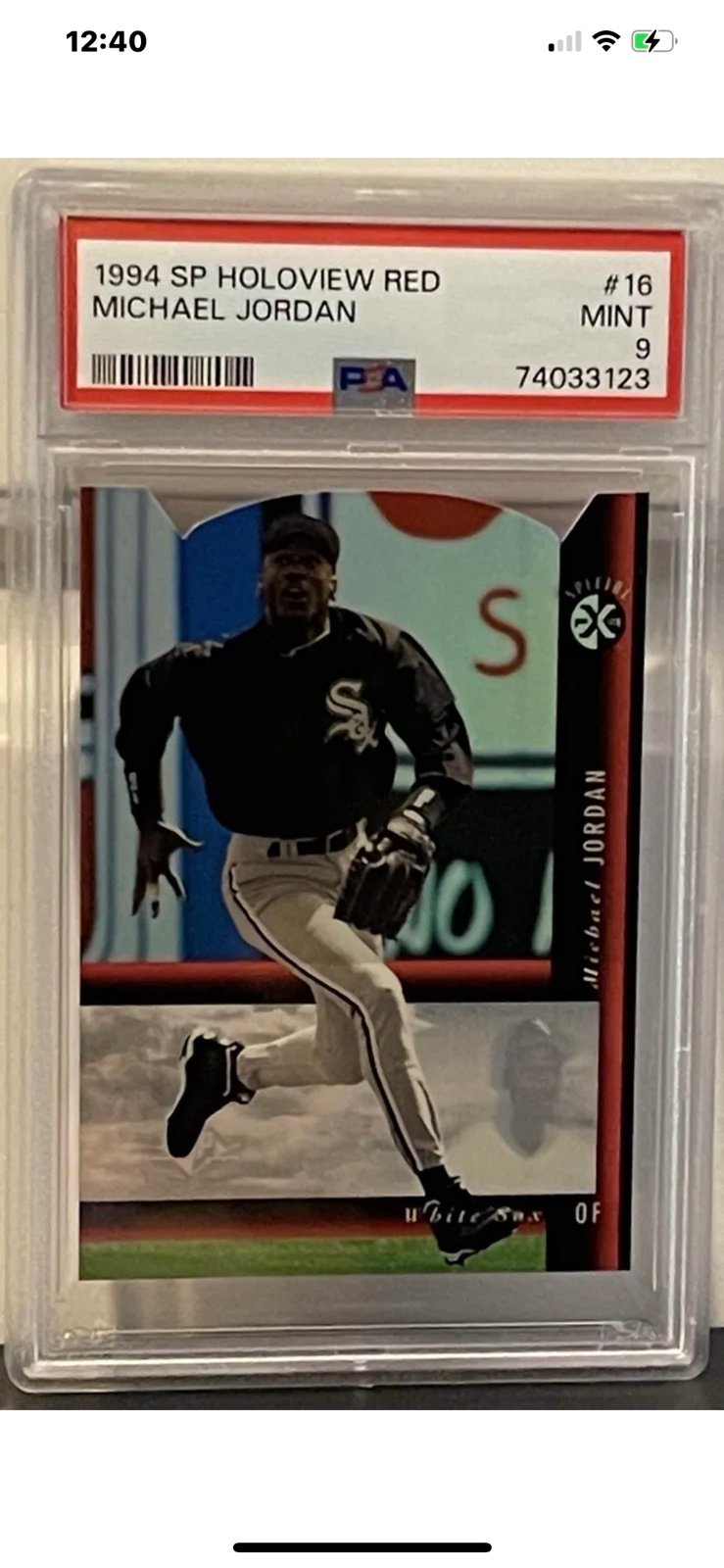 1994 SP Holoview Red Die Cut Michael Jordan #16 - PSA 9 MINT Freshly graded