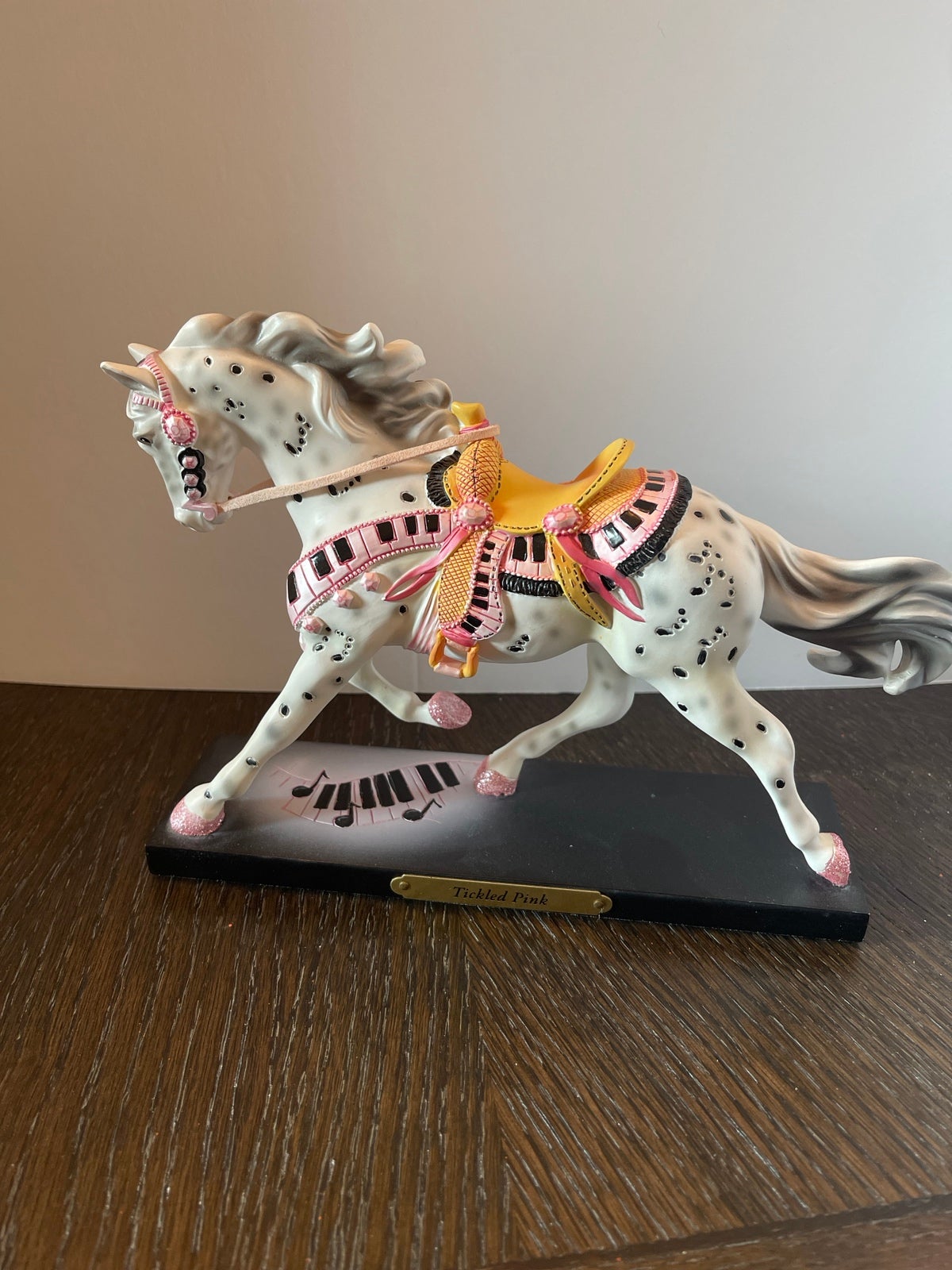 The trail of painted ponies