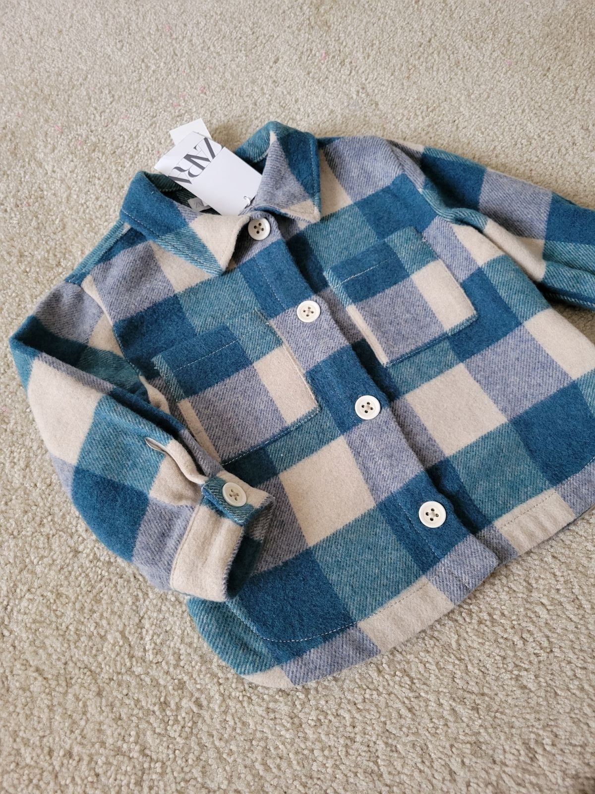 Zara kids plaid overshirt jacket. Size 4-5t