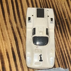 Slot car