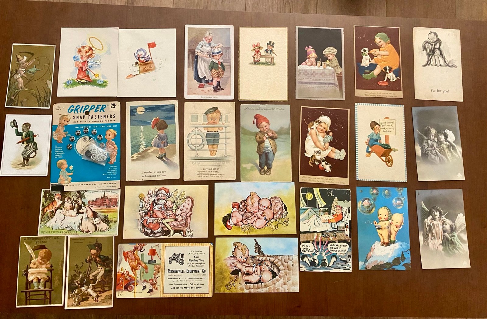 Large Lot of Vintage Emphemera Postcards Trade Cards Advertising Kewpie