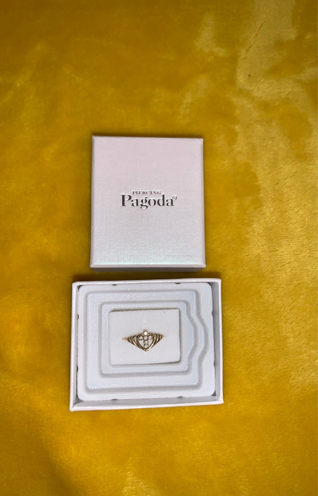 Diamond and gold ring