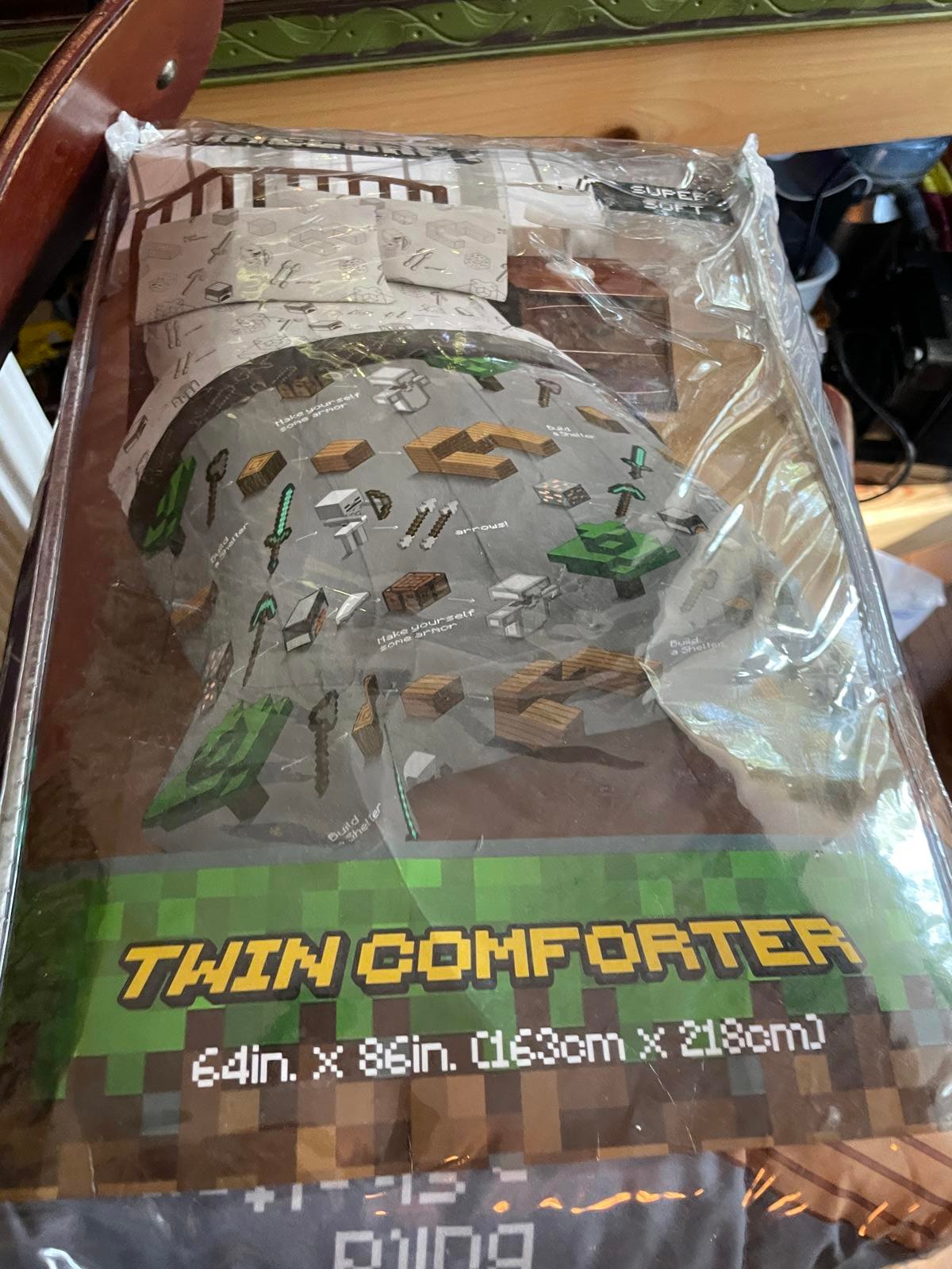 Minecraft twin comforter, super soft brand new